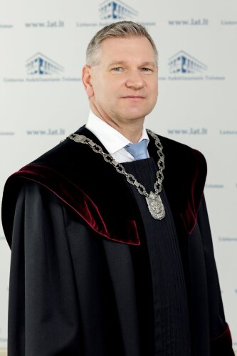 Teisėjas Aurelijus Gutauskas: „Administracinės atsakomybės taikymas padėtų kovoti su neapykantos kalba internetinėje erdvėje“