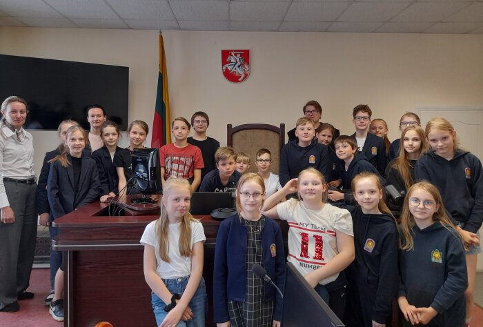 Pradinių klasių mokinių viešnagė Telšių rūmuose