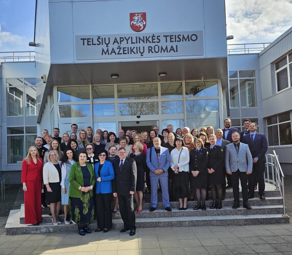 Šilčiausi atsisveikinimo ir padėkos žodžiai - teisėjai Nadeždai Kiubienei