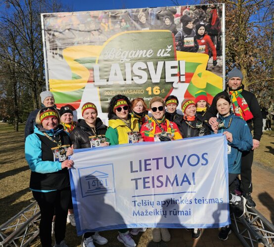 Mažeikių rūmų kolektyvas prisijungė prie devintojo šventinio bėgimo „Bėgame už laisvę“